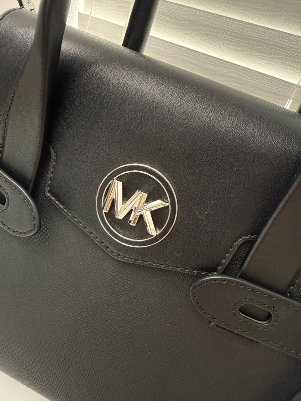 NWT! Michael Kors Black Leather Satchel with MK Logo and Detachable Strap - Picture 3 of 7